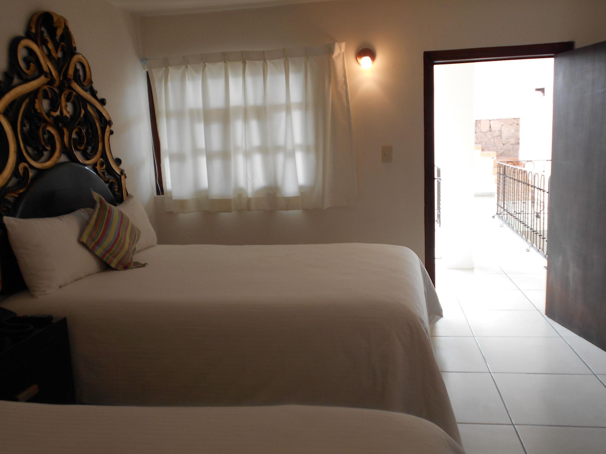 Hotel Expres By Hosting House Morelia Dış mekan fotoğraf