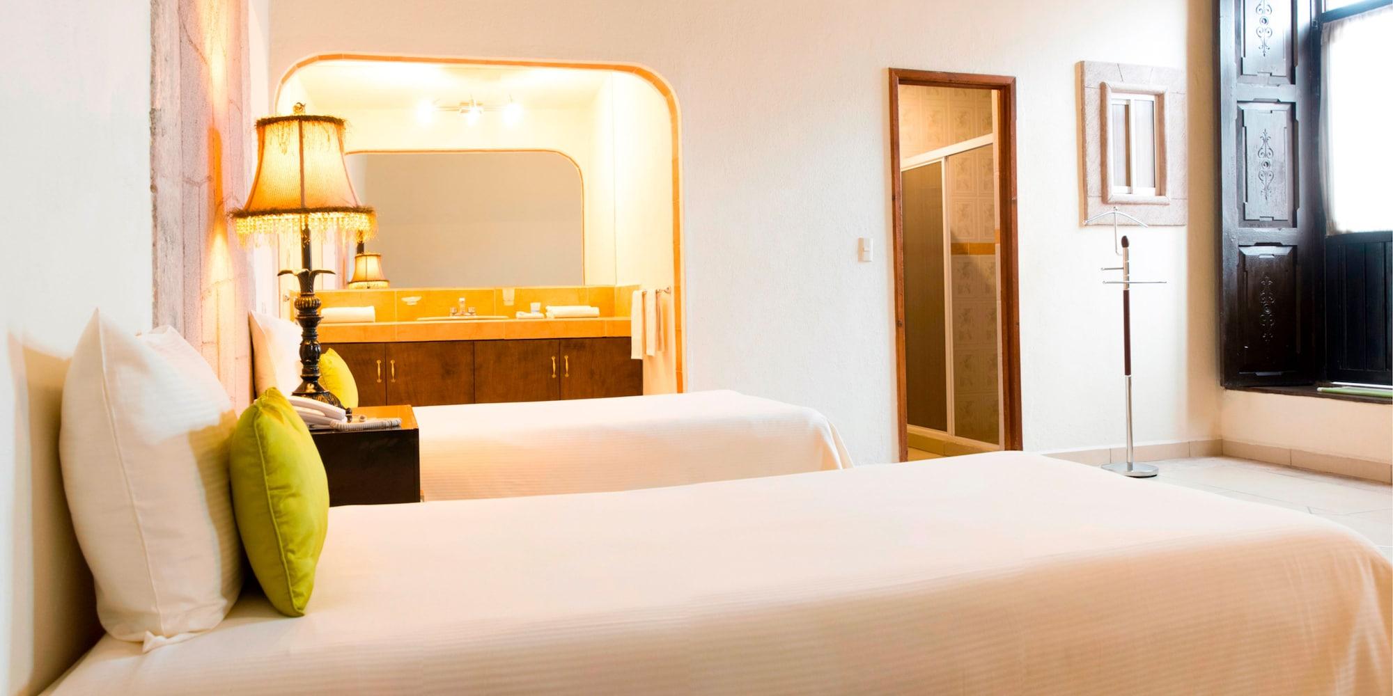 Hotel Expres By Hosting House Morelia Dış mekan fotoğraf
