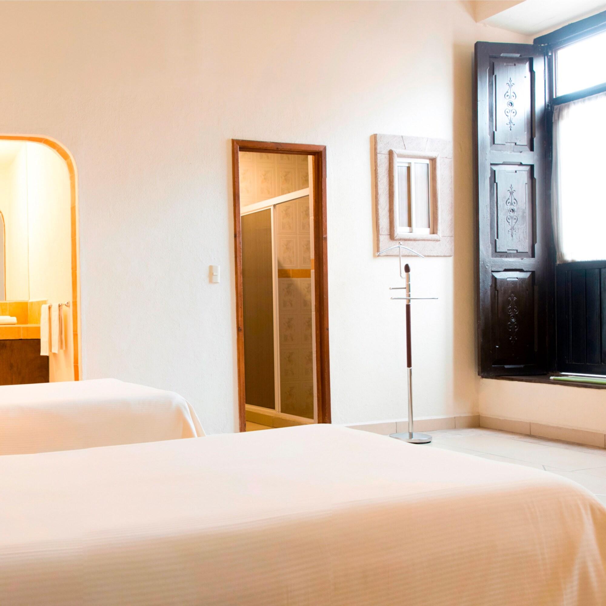 Hotel Expres By Hosting House Morelia Dış mekan fotoğraf