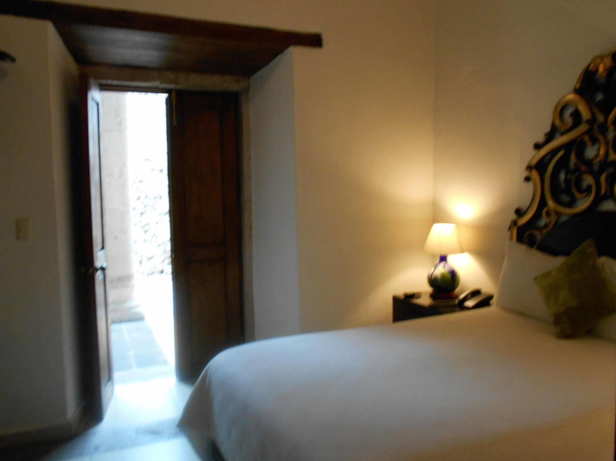 Hotel Expres By Hosting House Morelia Dış mekan fotoğraf