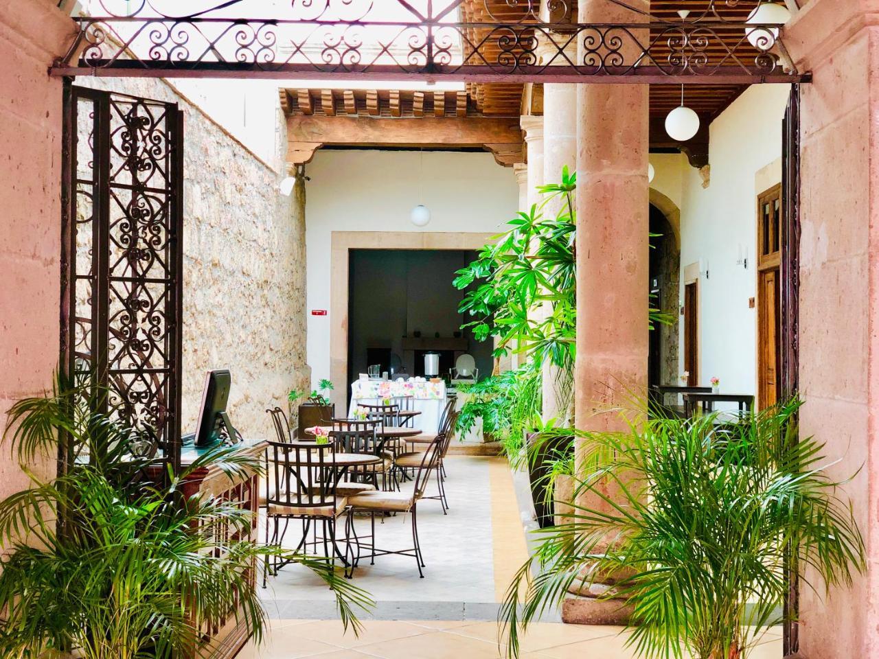 Hotel Expres By Hosting House Morelia Dış mekan fotoğraf